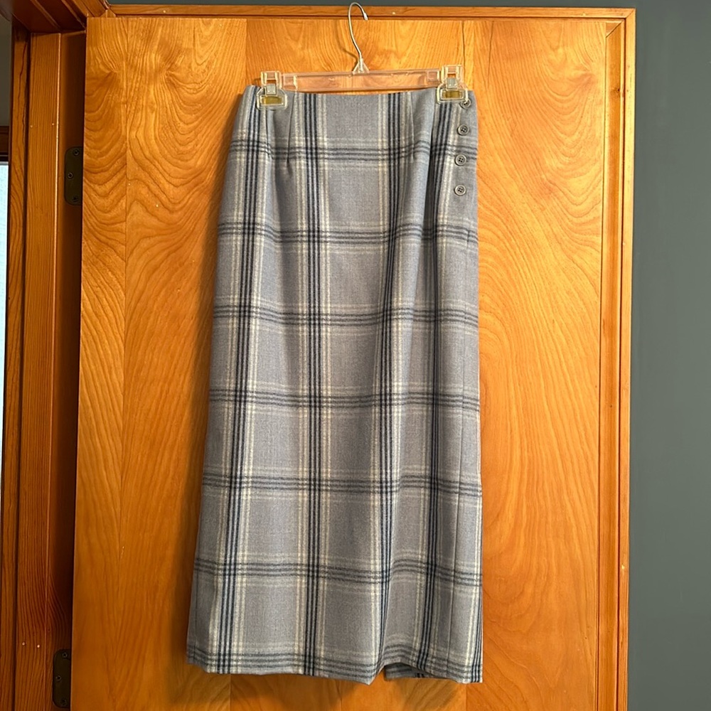Talbots, Women’s Skirt, 100% Wool, Italian Fabric, Made in USA